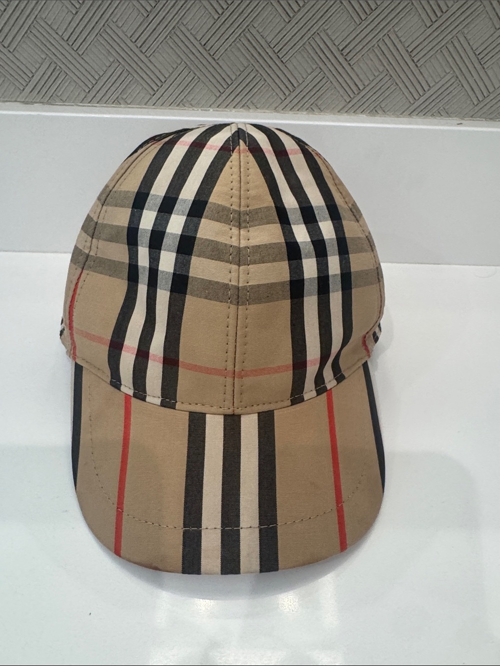 Burberry KIDS BASEBALL CAP
CHECK/HERITAGE STRIPE SIZE/FIT M